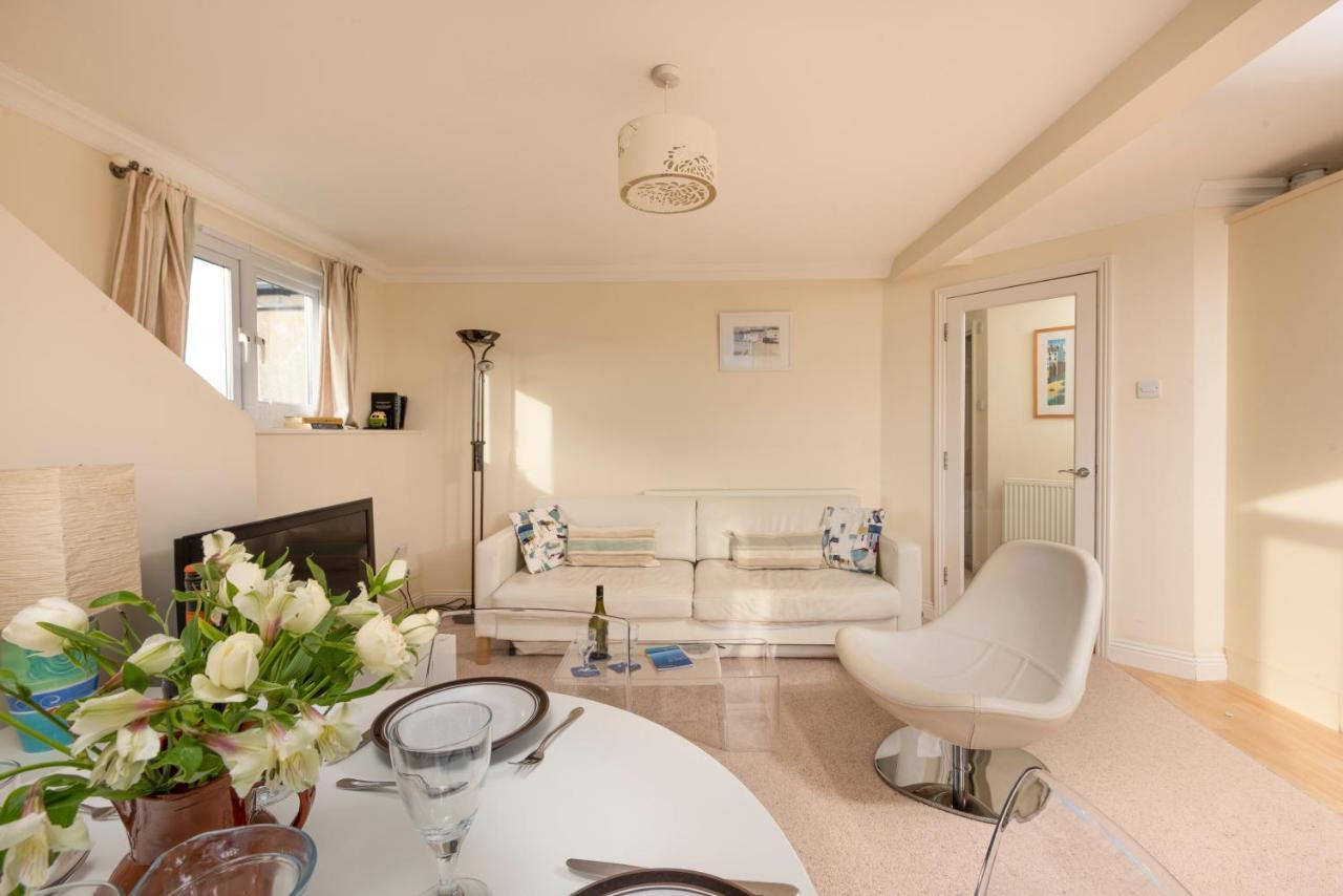 Waves Apartment, St Ives Ngoại thất bức ảnh